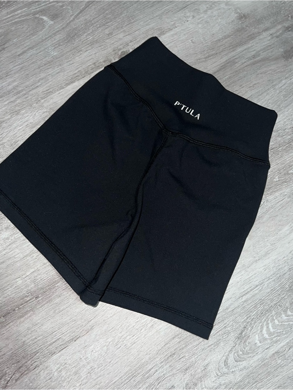 Ptula High-Waist Black Women’s Active Shorts 4 inch